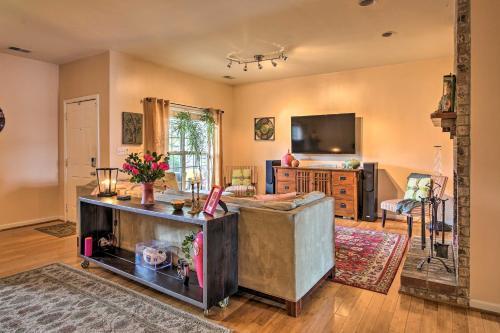 Spacious Nashville Townhome - 1 Mi To Dtwn