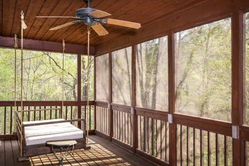 Glori's Retreat