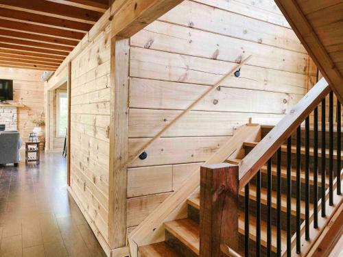 Mountain Splash -heated Indoor Pool, Hot Tub, Arcade Game Room