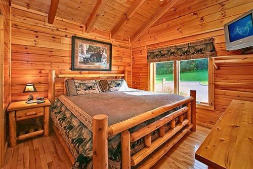 Skinny Dippin Cabin