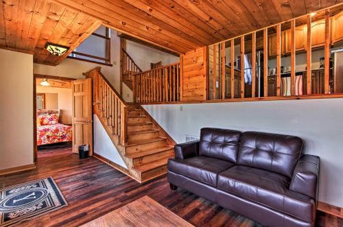 Secluded And Private Smoky Mtn-view Cabin With Fire Pit