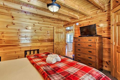 3,500-sq-ft Cabin - Sunrise And Mtn View And Pool Access