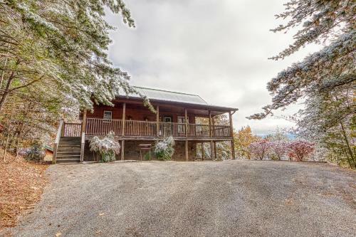 Smoky Mountain Dreamin Cabin