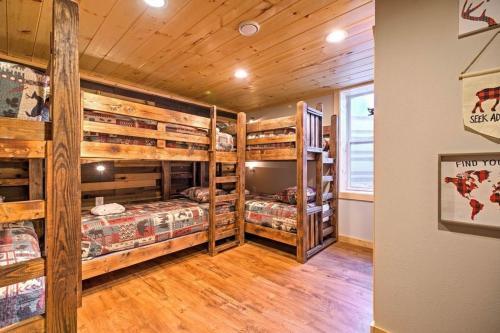 Makin' Memories Cabin