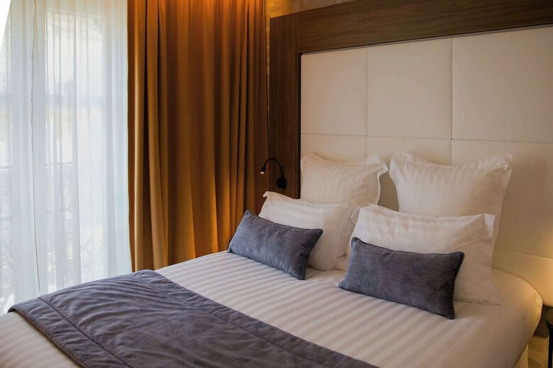 Grand Hotel De Grenoble