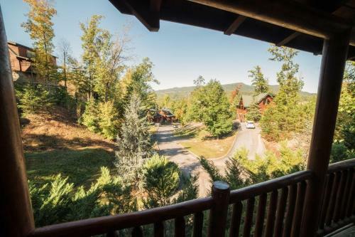 Log Cabin, 6 Mi To Great Smoky Mountains Parkway!