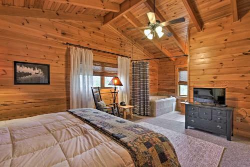Log Cabin, 6 Mi To Great Smoky Mountains Parkway!