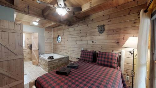 Lazy Bear Cabin Cabin