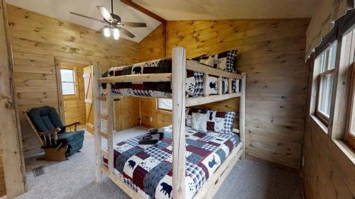 Lazy Bear Cabin Cabin
