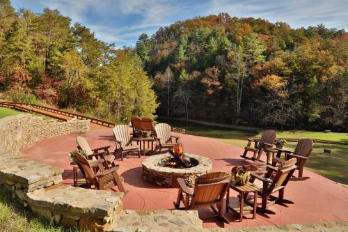 Deerfield Lodge