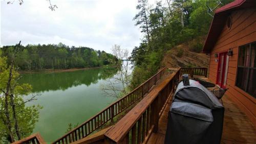 Free Xplorie Attractions Every Day! - Country Oasis