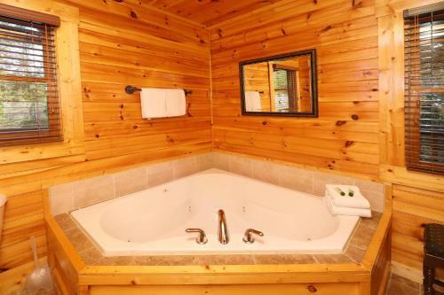1939 Smoky Cove Cabin