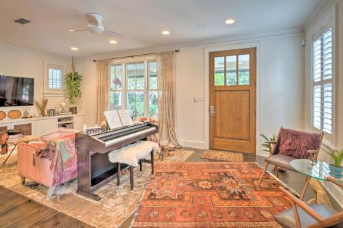 Central Austin Oasis With Hot Tub - 2 Mi To Dtwn!
