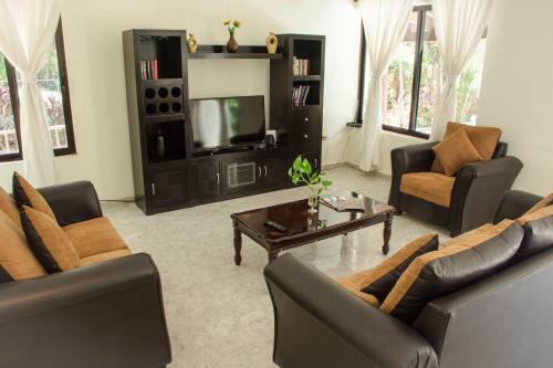 Villa Green Oasis Home Boutique
