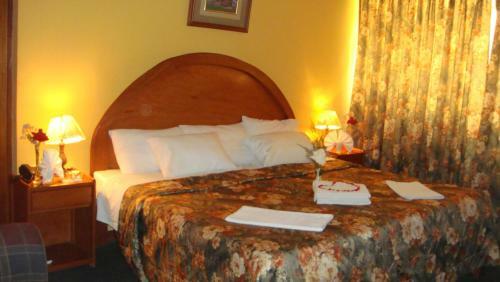 Francis Puno Hotel