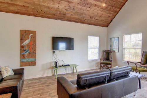 Coles Cabin Lv124 Home