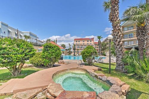 Apartamento Upscale Condo With Community Pools And Big Patio!