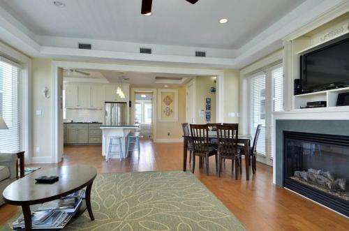 Captain's Retreat By Ryson Vacation Rentals