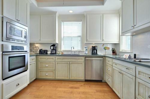 Captain's Retreat By Ryson Vacation Rentals
