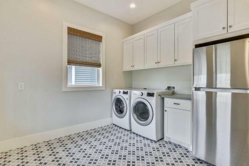 The Conch Castle By Ryson Vacation Rentals