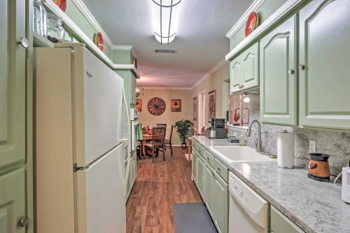 Southern Glen Rose Ranch House - Walk To Downtown!