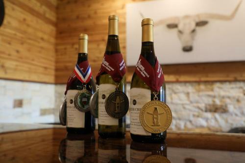 Hotel Carter Creek Winery Resort & Spa