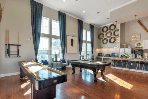 Apartamento Romantic Weekend Getaway With Restaurants And Bars Near
