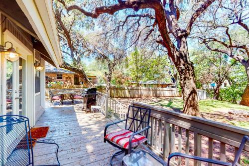 Shady Oaks