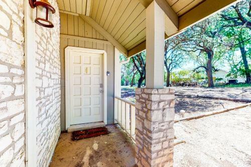 Shady Oaks