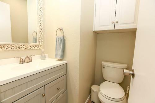Splash Time! 4br Lake Lbj Waterfront W/ Boat Dock