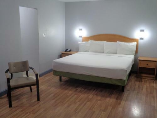 Hotel Hometowne Studios By Red Roof Odessa