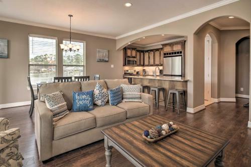 Apartamento Spacious Lake Livingston Condo With Dock And Pool