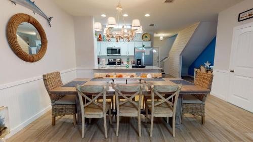 Beachside Bungalo Townhouse