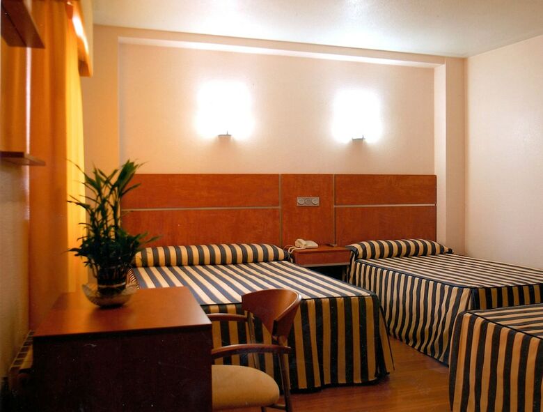 Hotel Mediterr�neo