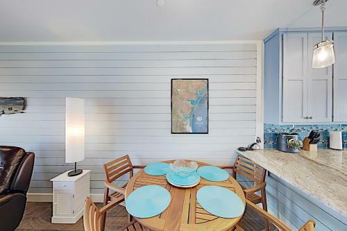 Apartamento New Listing! Waterfront Copano Bay Condo With Pool Condo