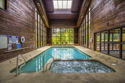Apartamento Condo 132 Wifi Community Pool Jacuzzi Lounge Fireplace Laundry
