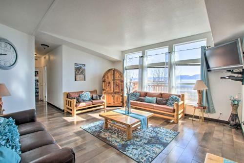Spacious Family Home With Kayak And Deck, On Bear Lake!