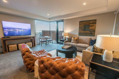 Villa Padre Canyon Residences - Double Masters And King Suite With Pool