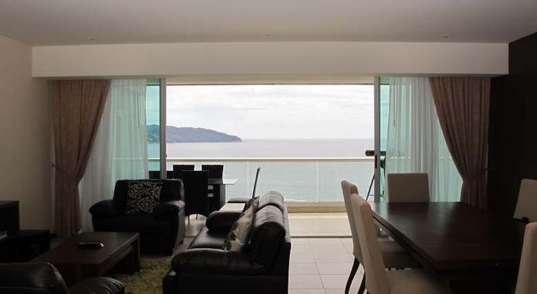Apartamentos Condominio Marazul