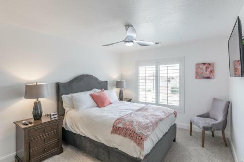 Villa Canyon Views