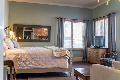 The Mulberry Inn -an Historic Bed And Breakfast