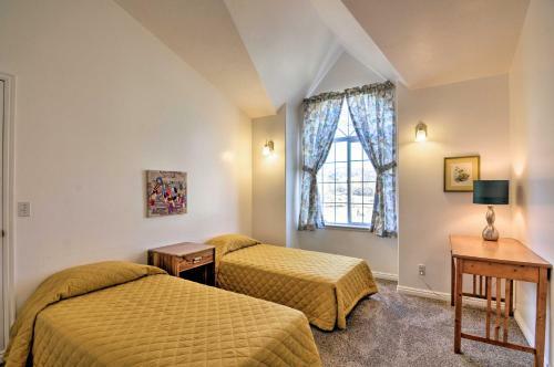 Private 2-story Home 10 Miles To Bryce Canyon