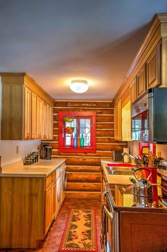 Award-winning Log Cabin, Top 5 In New England!
