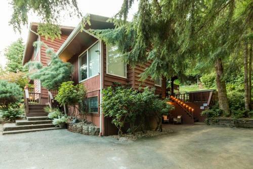 Hostal Mountainside Hideaway Retreat With Hot Tub!