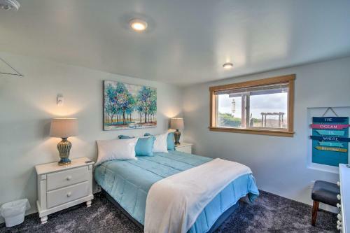 Coastal Retreat Deck, Ocean Views And Walk To Beach