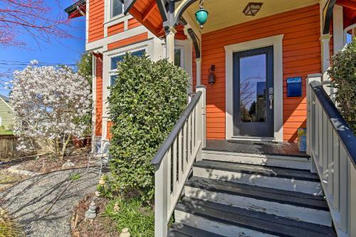 Colorful Tacoma Getaway - Half Mi To Old Town