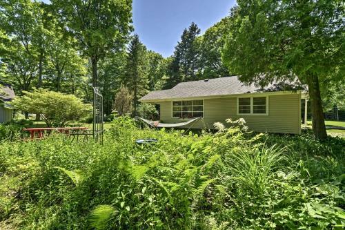 Peaceful Butternut Cottage About 3mi To Fish Creek