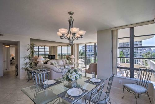 Apartamento Luxe Getaway With Community Amenities, Walk To Beach!