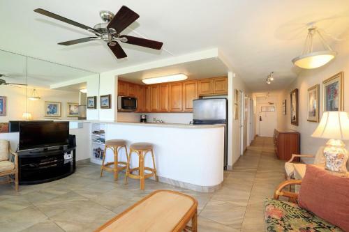Hotel Kihei Surfside #311 By Ali'i Resorts