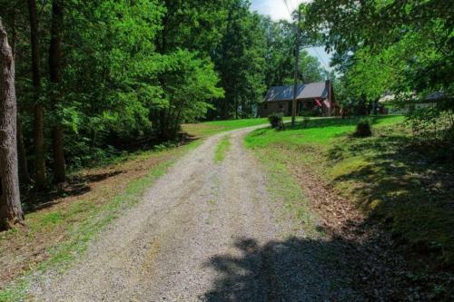 God's Country - 3 Bedrooms, 2 Baths, Sleeps 7 Home